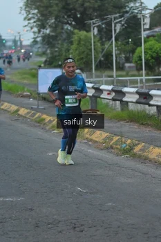 Runner Photo 4475176