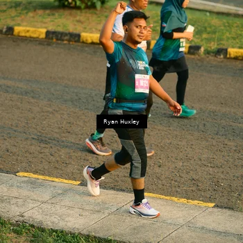 Runner Photo 4475192