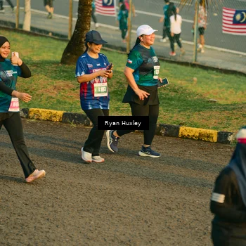 Runner Photo 4475287