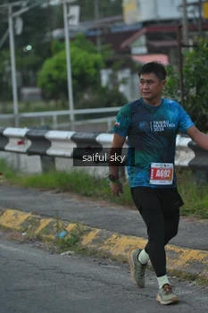 Runner Photo 4475308