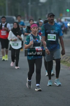 Runner Photo 4475390