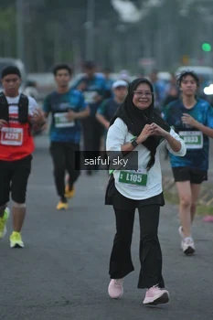 Runner Photo 4475402