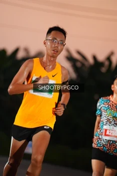 Runner Photo 4475433