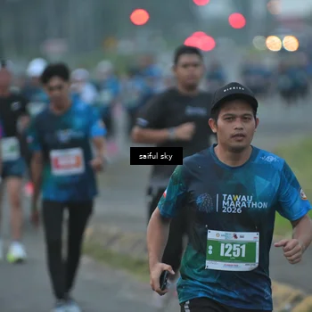 Runner Photo 4475460