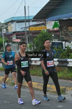 Runner Photo 4475550