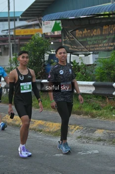 Runner Photo 4475555
