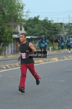 Runner Photo 4475668