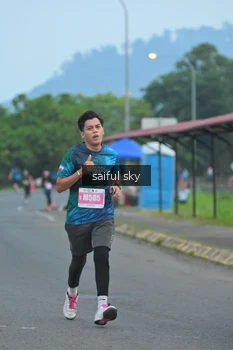 Runner Photo 4475705