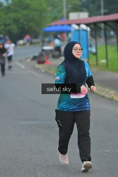 Runner Photo 4475768