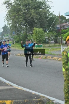 Runner Photo 4475802