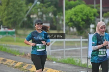 Runner Photo 4475835