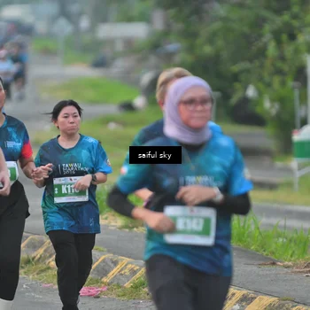 Runner Photo 4475843