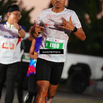 Runner Photo 4475868