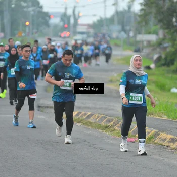 Runner Photo 4475878