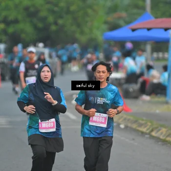 Runner Photo 4475885