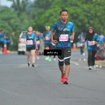 Runner Photo 4475969