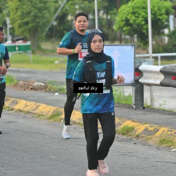 Runner Photo 4476017