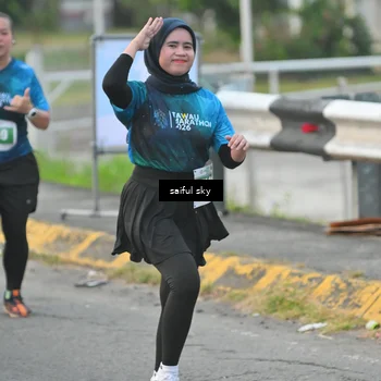 Runner Photo 4476035
