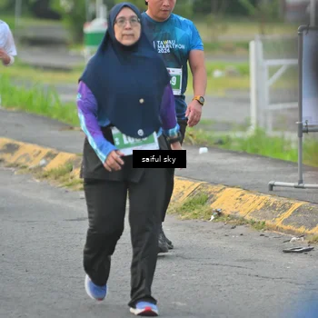 Runner Photo 4476073