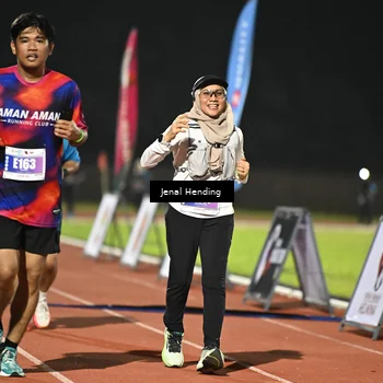 Runner Photo 4476093