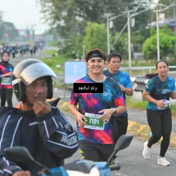 Runner Photo 4476172