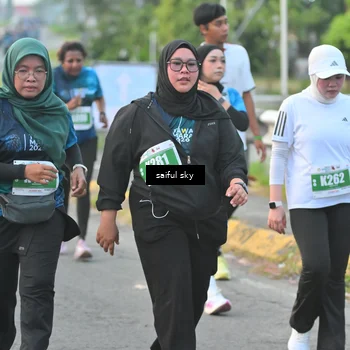 Runner Photo 4476253