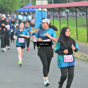 Runner Photo 4476397