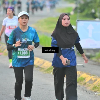 Runner Photo 4476415