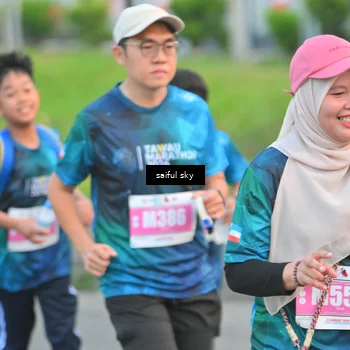 Runner Photo 4476444