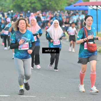 Runner Photo 4476483