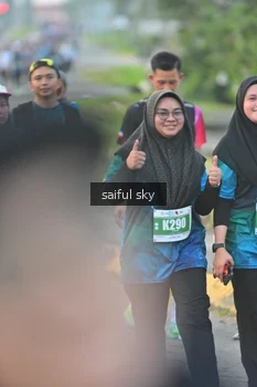 Runner Photo 4476542