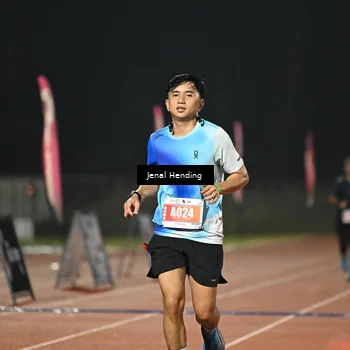 Runner Photo 4476619