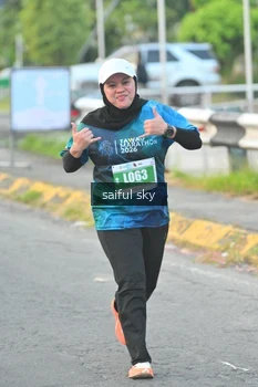 Runner Photo 4476673
