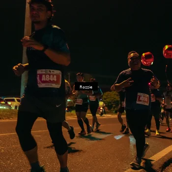Runner Photo 4476726