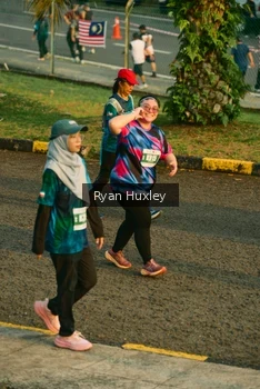 Runner Photo 4477071