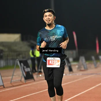 Runner Photo 4477196