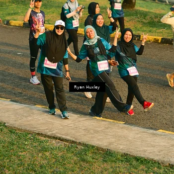 Runner Photo 4477435