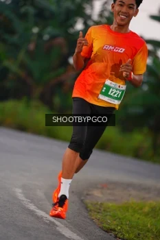 Runner Photo 4477912