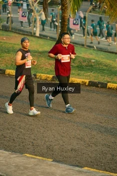 Runner Photo 4477936