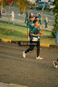 Runner Photo 4479445