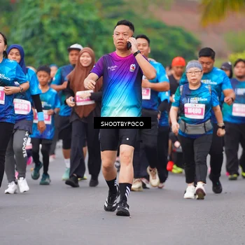 Runner Photo 4479812