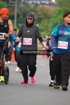 Runner Photo 4479937
