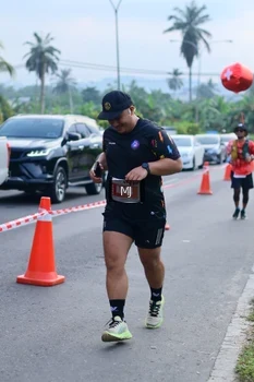 Runner Photo 4480035