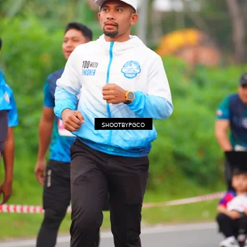 Runner Photo 4480043