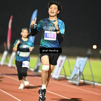 Runner Photo 4480405