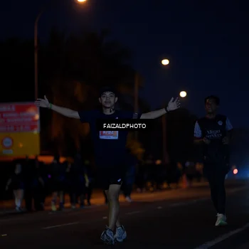 Runner Photo 4480407