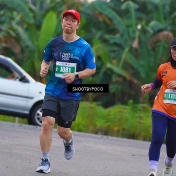 Runner Photo 4480604