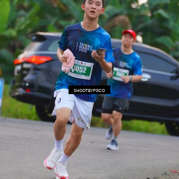 Runner Photo 4480605