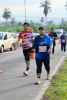 Runner Photo 4480616