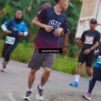 Runner Photo 4480834